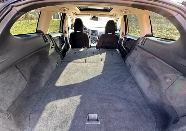 Volvo XC 60 cena 44000 przebieg: 326600, rok produkcji 2011 z Częstochowa małe 277
